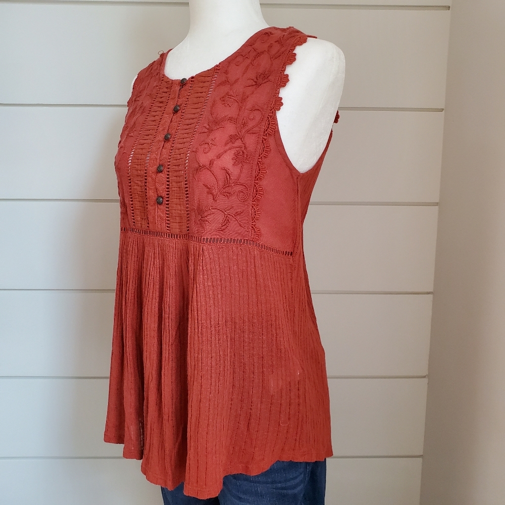 NWT Lucky Brand Red Embroidered Sleeveless Tank